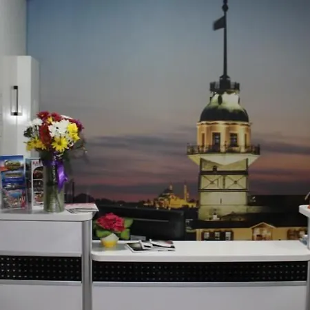 Goeruer Hotel 3*