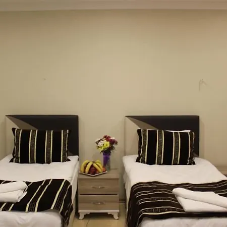 Goeruer Hotel 3*