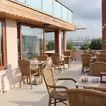 Otel Goeruer 3*