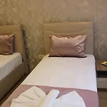 Otel Goeruer