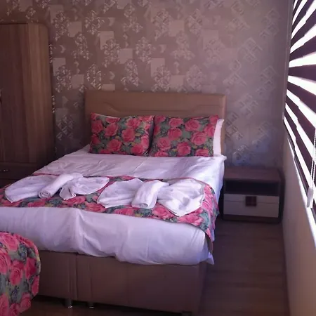 Goeruer Szálloda 3*