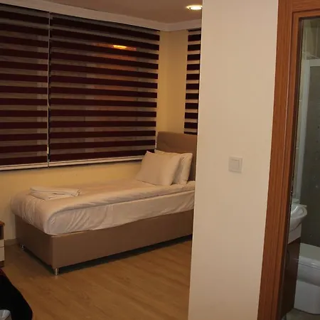 Goeruer Hotel