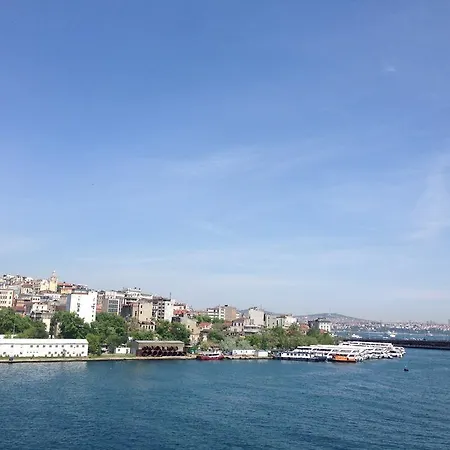 Hotel Goeruer
