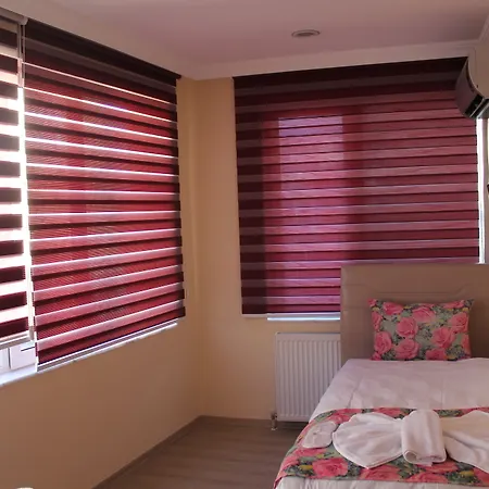 Goeruer Otel