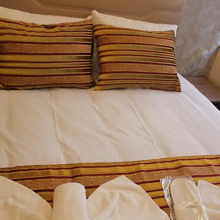 Otel Goeruer