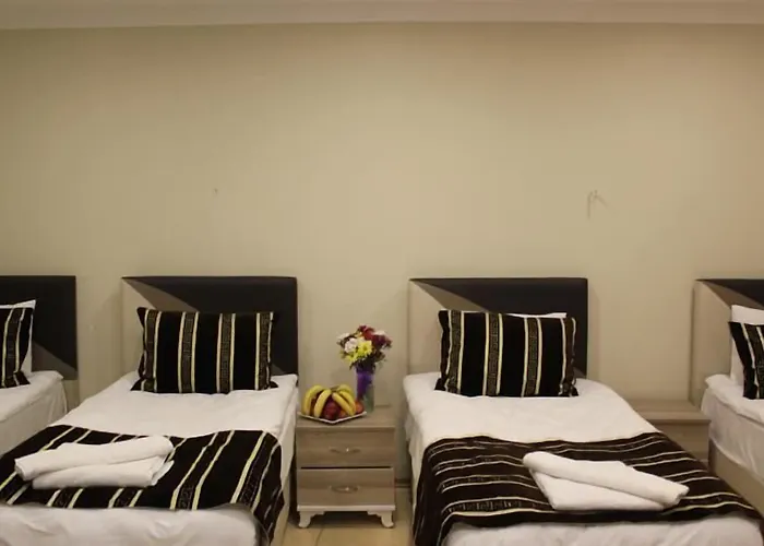 Goeruer Szálloda 3*