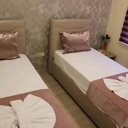 Hotell Goeruer 3*